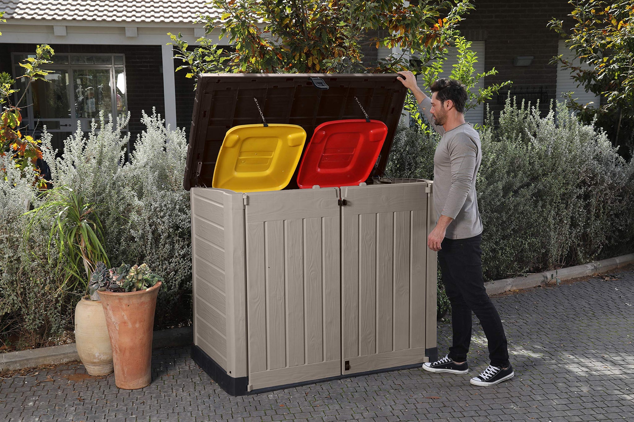 1200L Outdoor Garden Storage Shed with Piston Lid & Double Doors, Weather-Resistant Resin