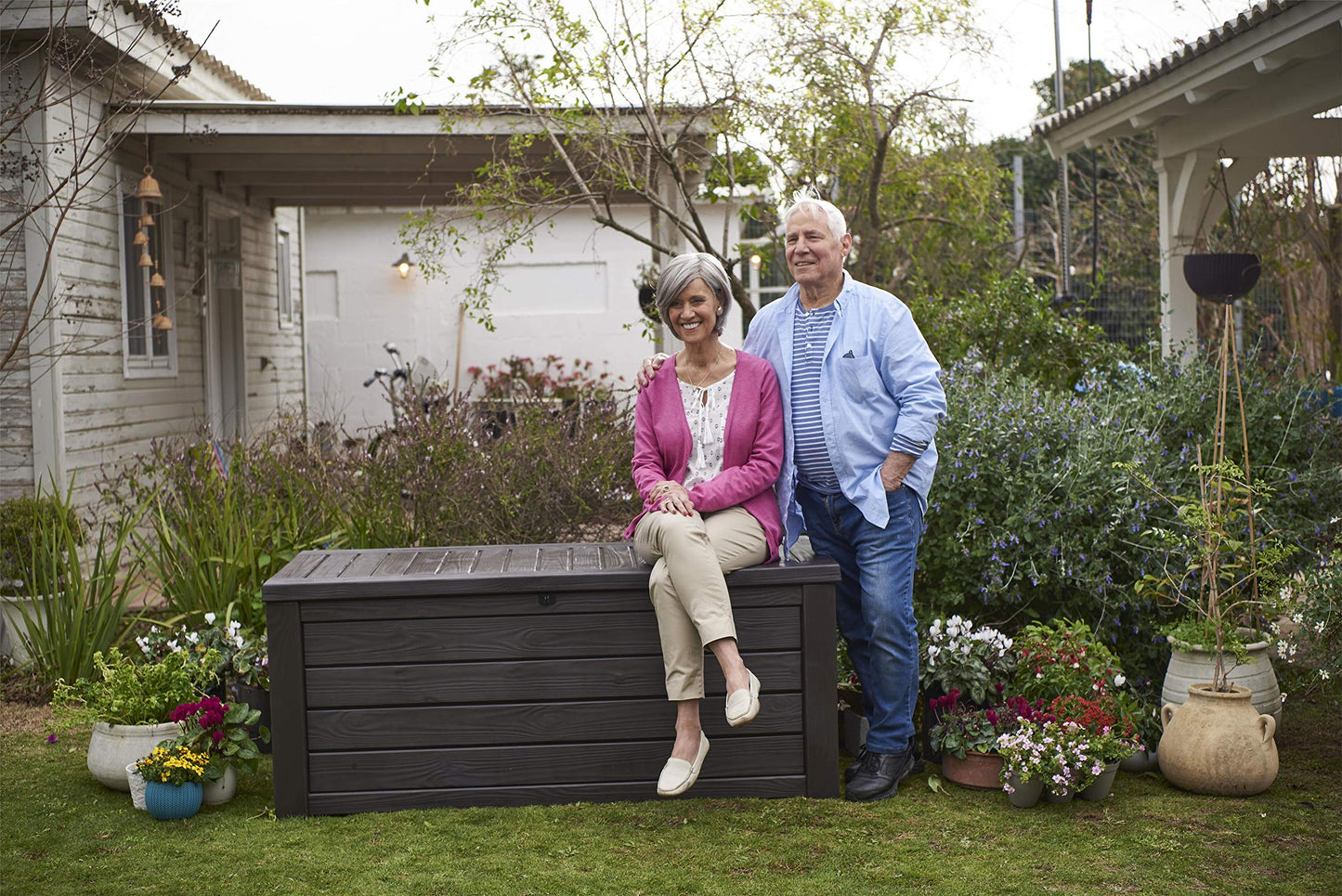 570L Outdoor Garden Storage Box, Brown Wood Panel Effect, Lockable, All-Weather, Fade-Free